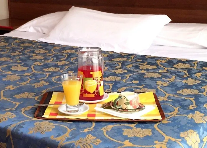 Otel Altavilla Dieci