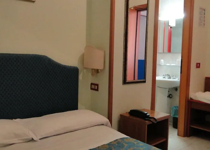 Otel Altavilla Dieci